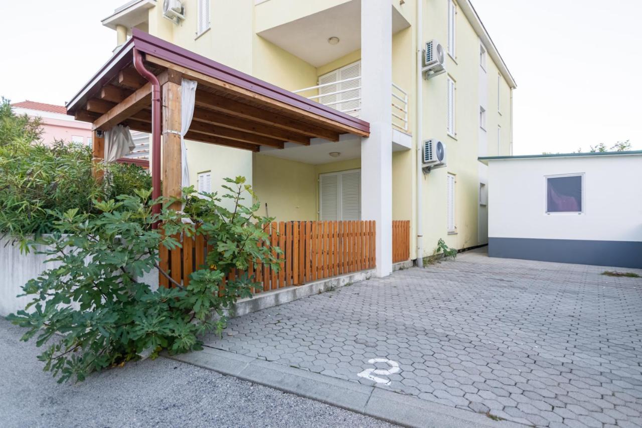 New Lovorka 7 Apt. 4+1 In Baska  Exterior photo